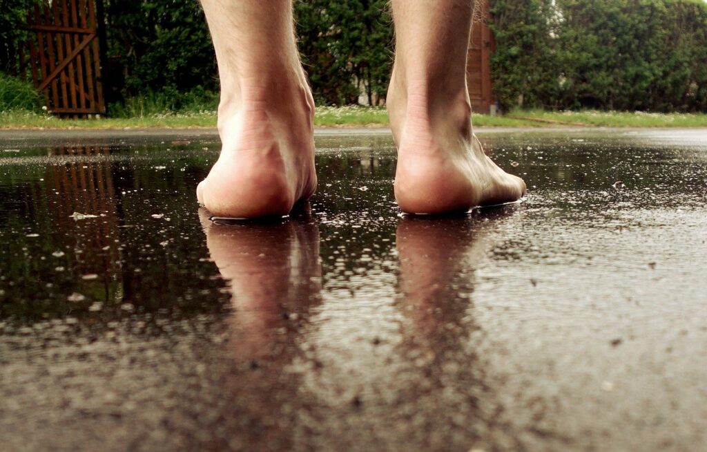 What Happens To Your Body When You Walk Barefoot