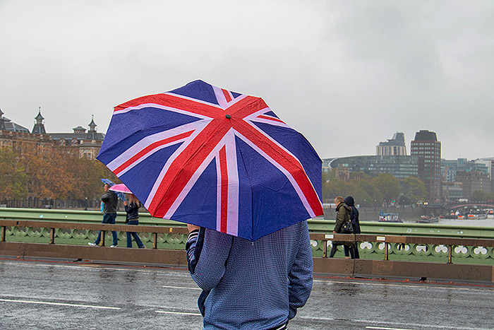 88 Very British Phrases That Will Confuse Anyone Who Isn't British
