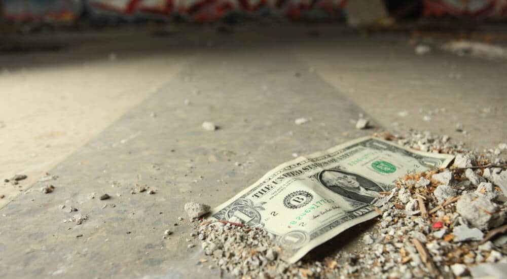 Why Money Is Dirty? The Truth About The Cash In Your Wallet