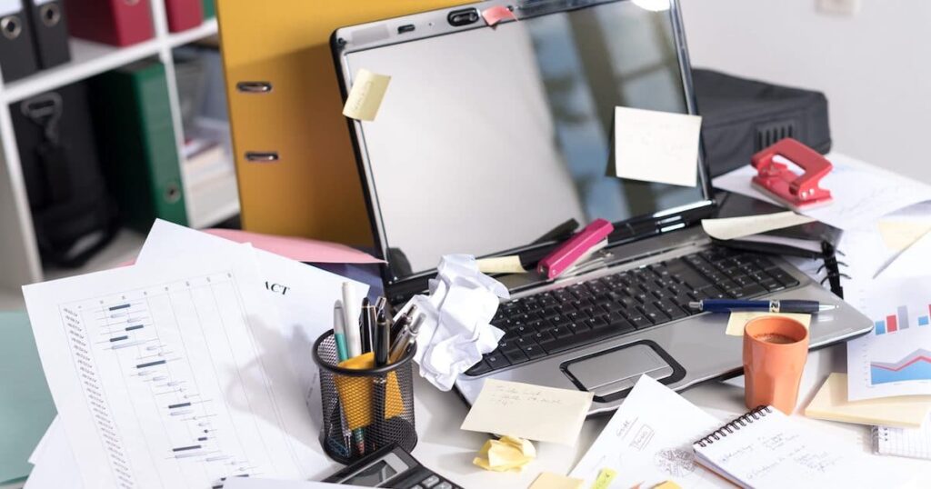 Are Messy People Really More Productive Than Others?