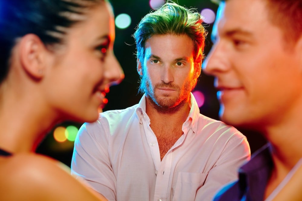 11 Secrets You Should Never Tell Your Man