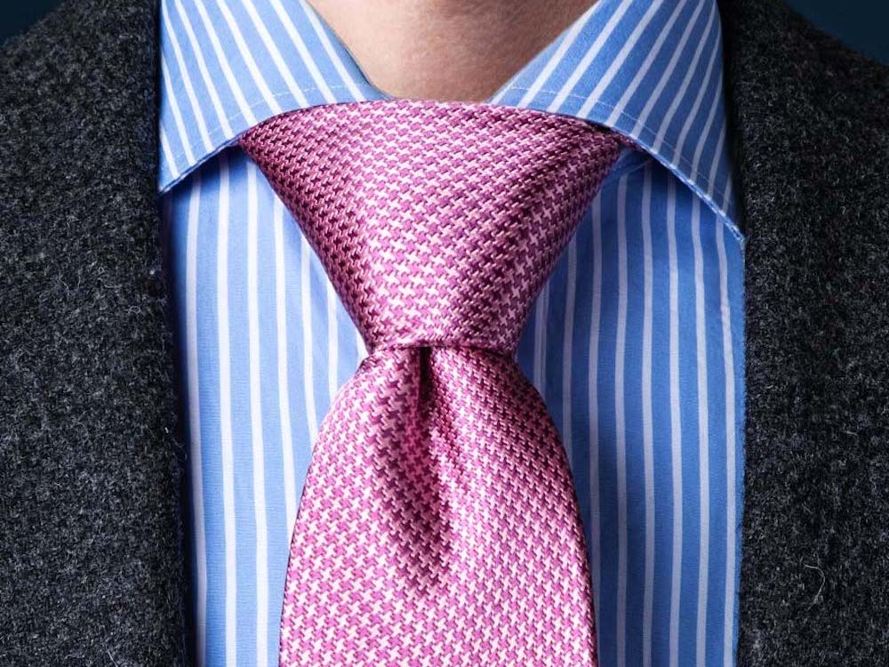 How To Tie A Tie: 7 Popular Ways