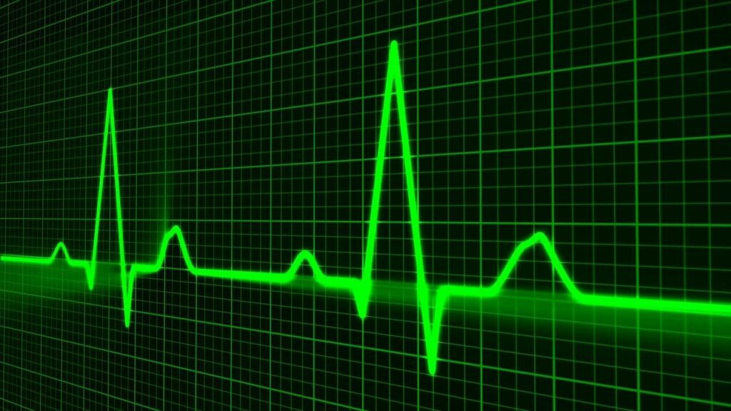 Heart Attack: 11 Signals Your Heart Sends Before It Stops Beating